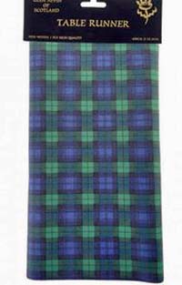 Black Watch tartan table runner (paper)